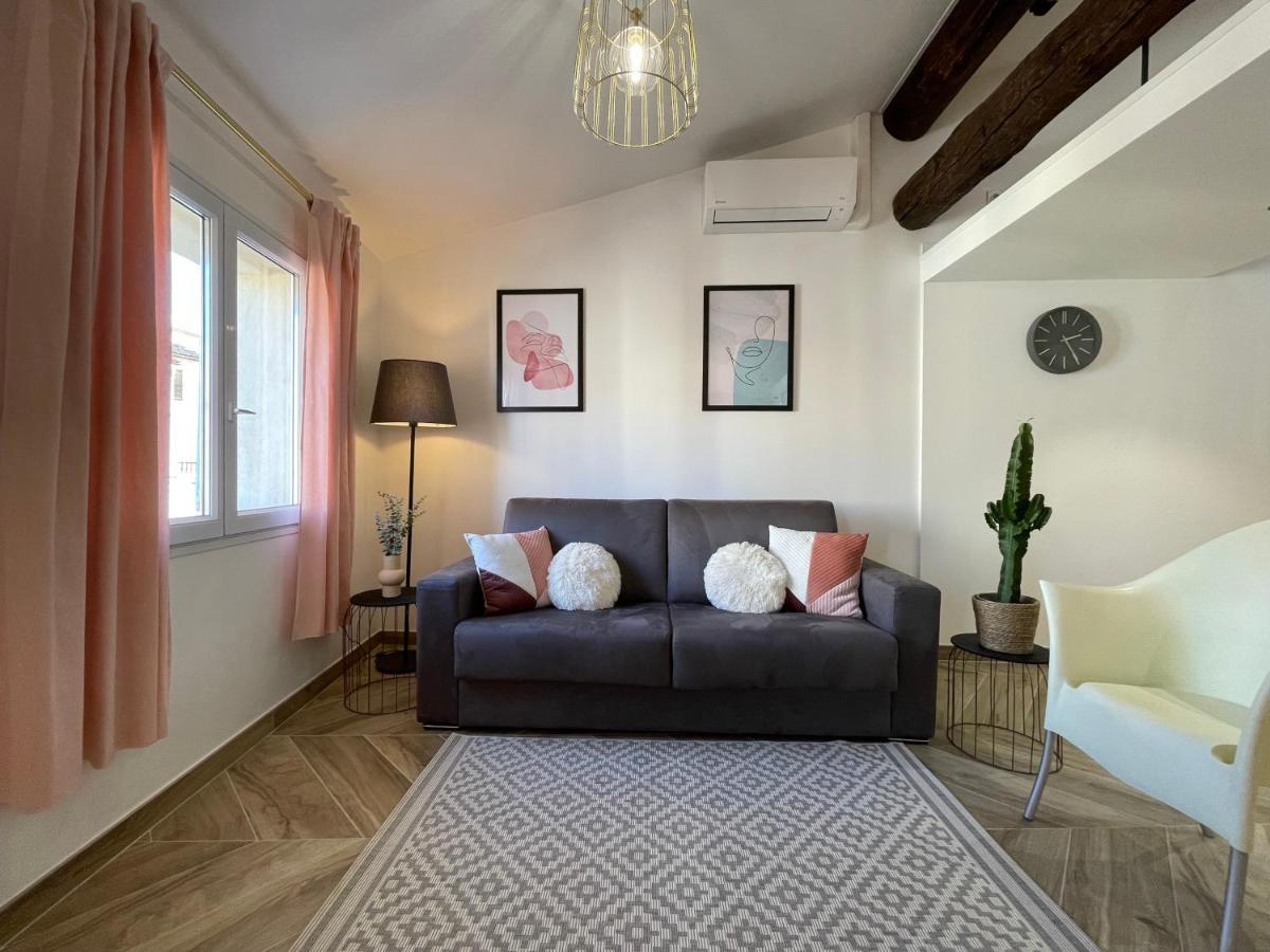 Nice Renting - Massena - Loft - Heart Of Vieil Antibes - The Market With Sea View Exterior foto